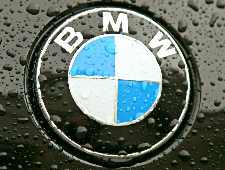 BMW лого машины